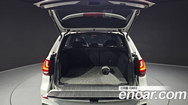 BMW X5 2017 — photo 20