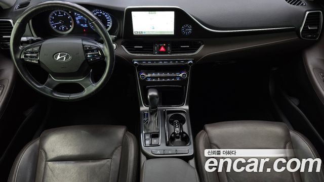 Hyundai Grandeur 2019 — photo 10