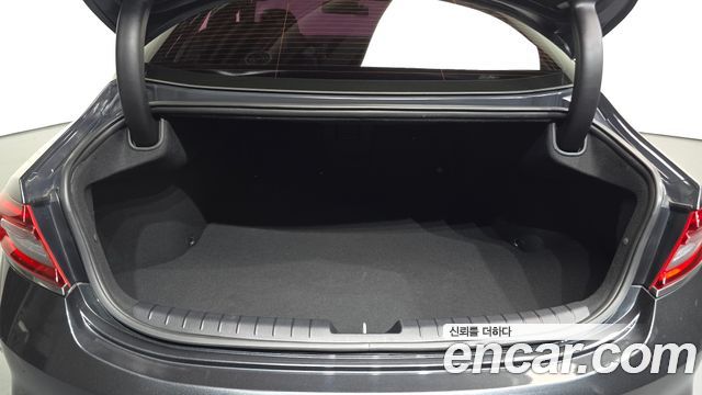 Hyundai Grandeur 2019 — photo 25