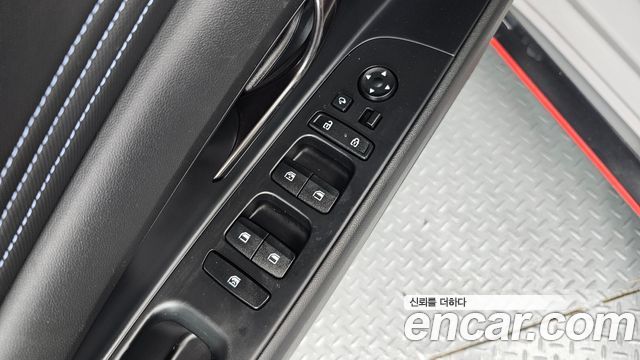 Hyundai AVANTE 2022 — photo 12