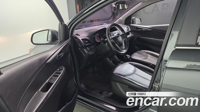 Chevrolet Korea Spark 2017 — photo 13