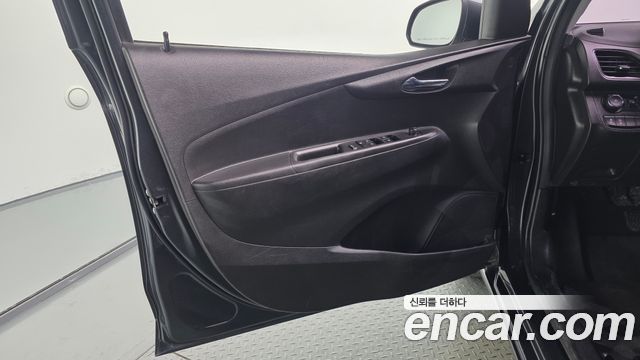 Chevrolet Korea Spark 2017 — photo 14