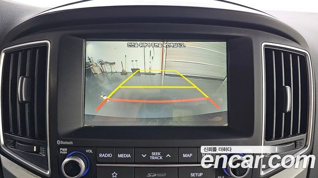 Hyundai Starex 2018 — photo 16