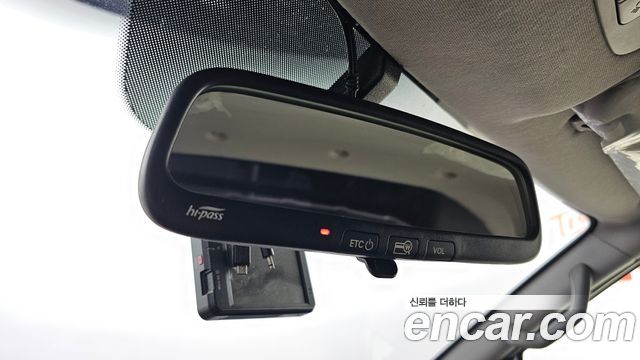 Hyundai Starex 2018 — photo 18