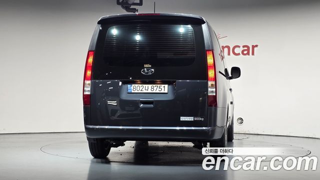 Hyundai Staria 2024 — photo 4