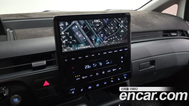 Hyundai Staria 2024 — photo 14