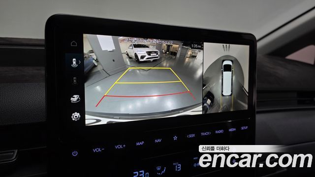 Hyundai Staria 2024 — photo 15