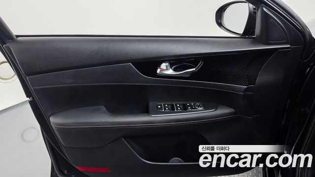 Kia K3 2019 — photo 15