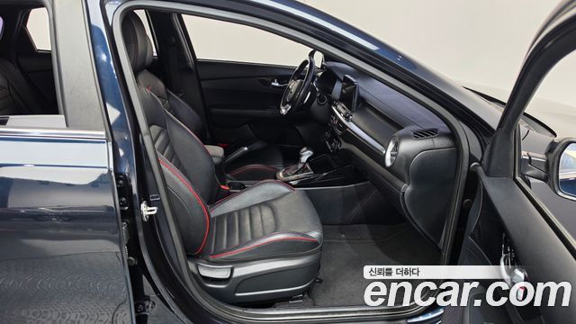 Kia K3 2019 — photo 16