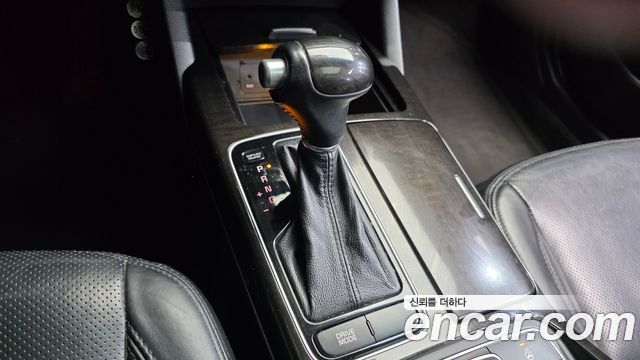 Kia K7 2013 — photo 9