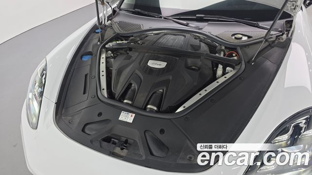 Porsche Panamera 2021 — photo 6