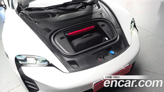 Porsche Taycan 2023 — photo 6