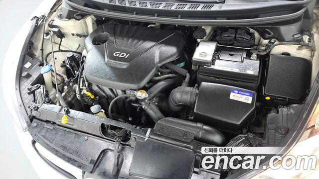 Hyundai AVANTE 2014 — photo 6