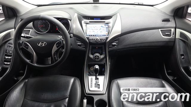 Hyundai AVANTE 2014 — photo 7