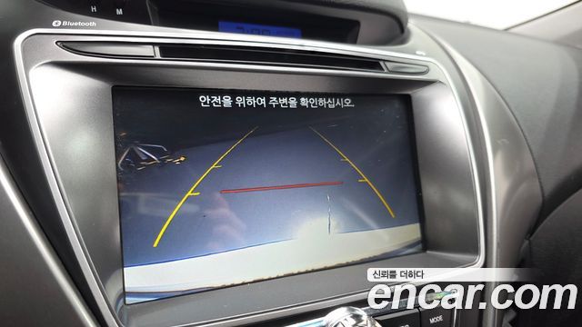 Hyundai AVANTE 2014 — photo 15