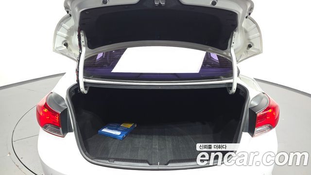 Hyundai AVANTE 2014 — photo 20