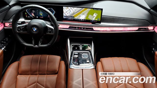 BMW 7-Series 2024 — photo 10
