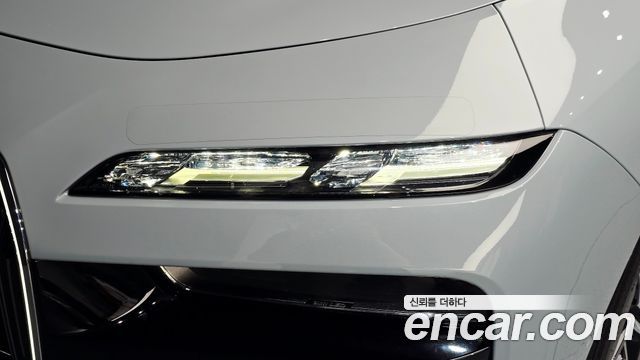 BMW 7-Series 2024 — photo 8