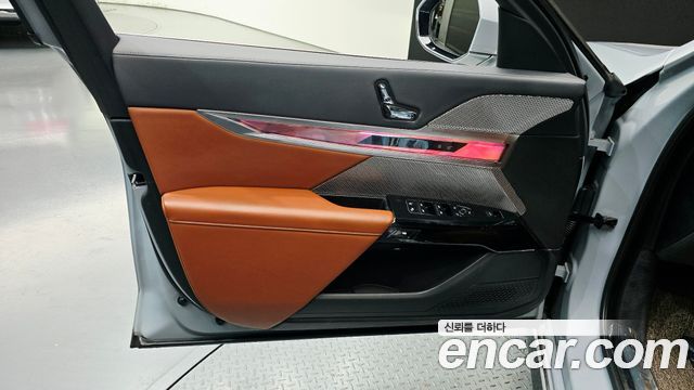 BMW 7-Series 2024 — photo 14
