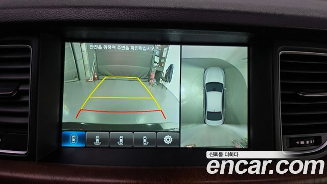 Genesis G80 2017 — photo 15