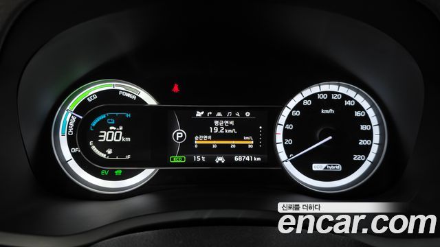 Kia Niro 2018 — photo 11