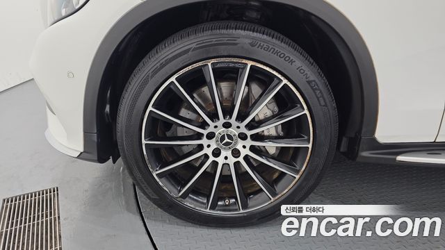 Mercedes-Benz GLC-Class 2017 — photo 5