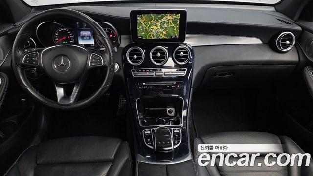 Mercedes-Benz GLC-Class 2017 — photo 7