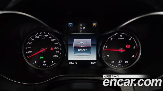 Mercedes-Benz GLC-Class 2017 — photo 8