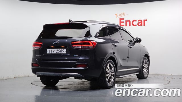 Kia Sorento 2016 — photo 2