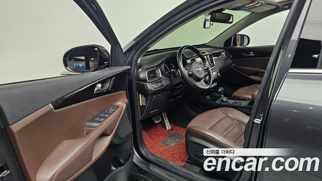 Kia Sorento 2016 — photo 13