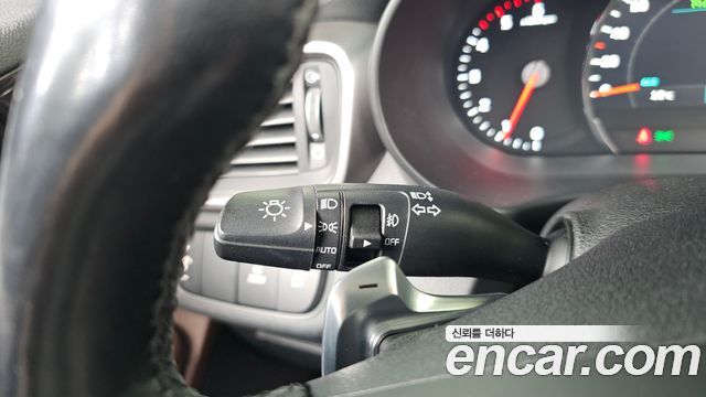 Kia Sorento 2016 — photo 31