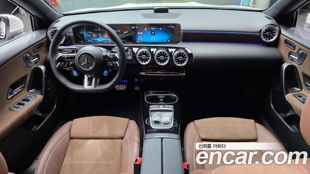 Mercedes-Benz A-Class 2024 — photo 10