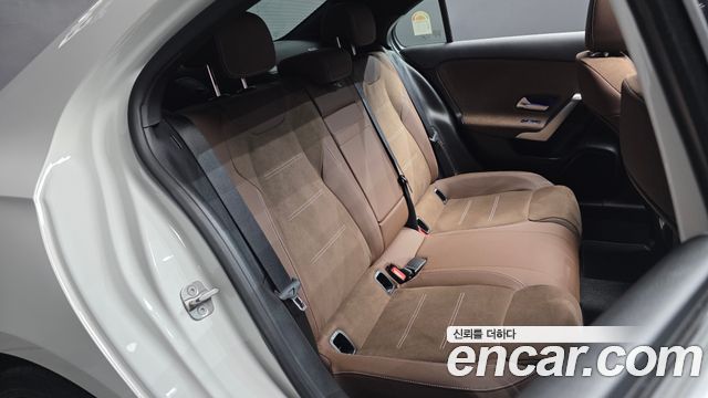 Mercedes-Benz A-Class 2024 — photo 18