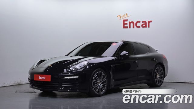 Porsche Panamera 2015 — photo 1