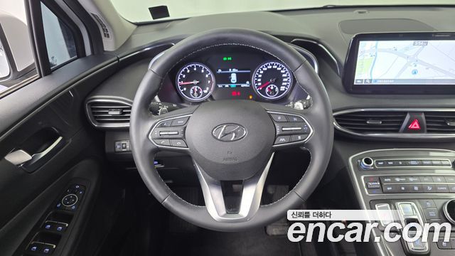 Hyundai Santafe 2023 — photo 19