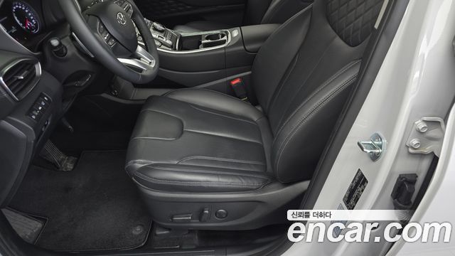 Hyundai Santafe 2023 — photo 24