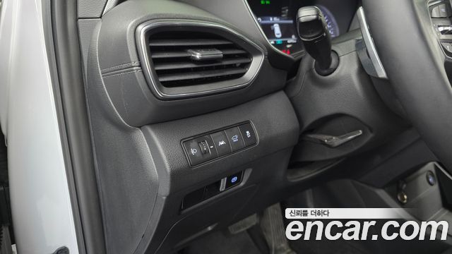 Hyundai Santafe 2023 — photo 26