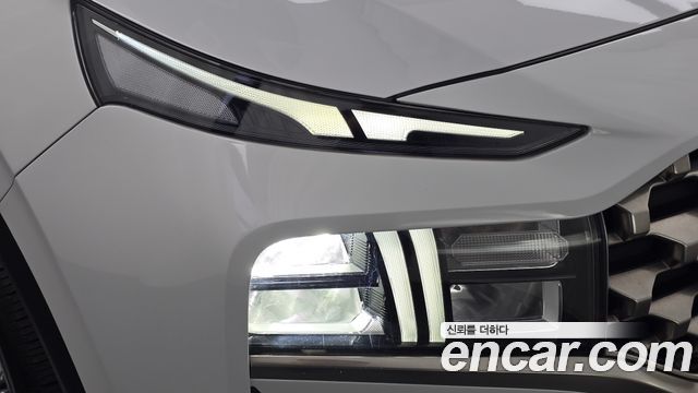Hyundai Santafe 2023 — photo 8
