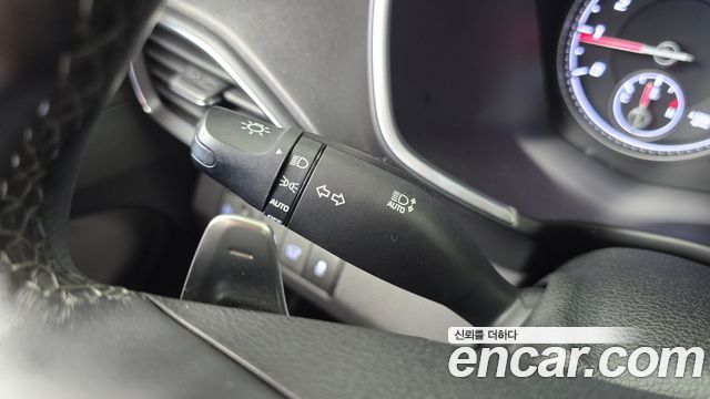 Hyundai Santafe 2023 — photo 30