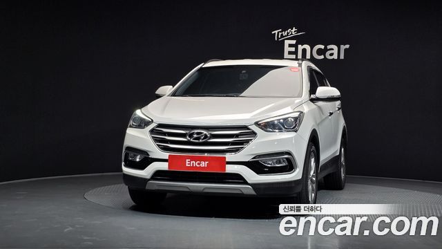 Hyundai Santafe 2016 — photo 3