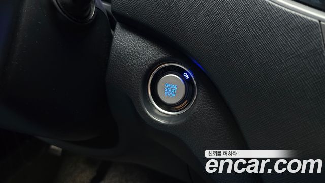 Hyundai Santafe 2016 — photo 27