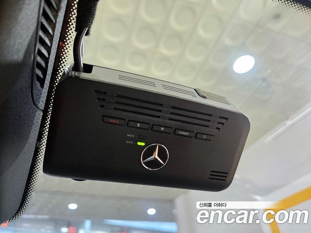 Mercedes-Benz GLA-Class 2018 — photo 17