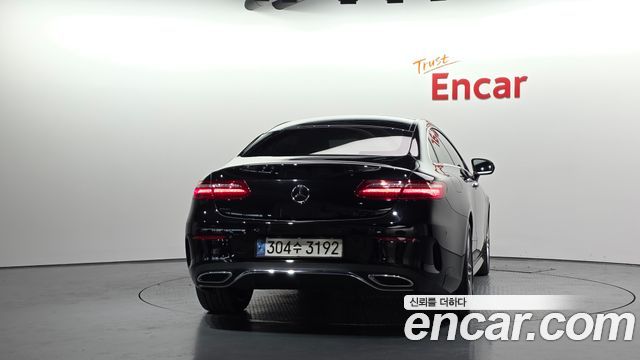 Mercedes-Benz E-Class 2019 — photo 4