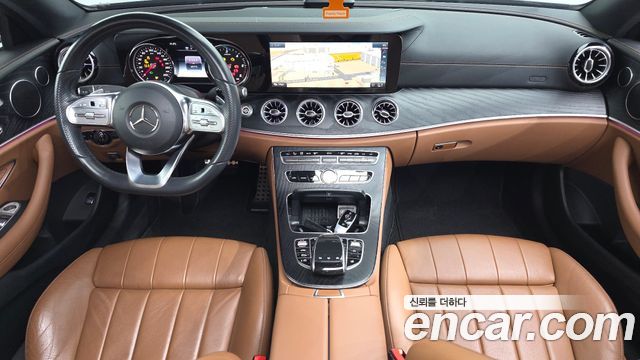 Mercedes-Benz E-Class 2019 — photo 10