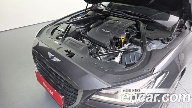 Genesis G80 2017 — photo 6
