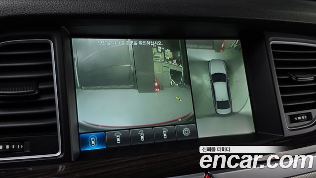 Genesis G80 2017 — photo 16