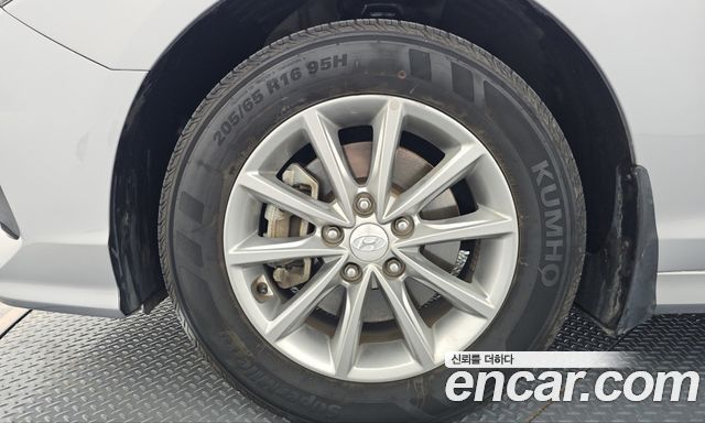 Hyundai Sonata 2023 — photo 5