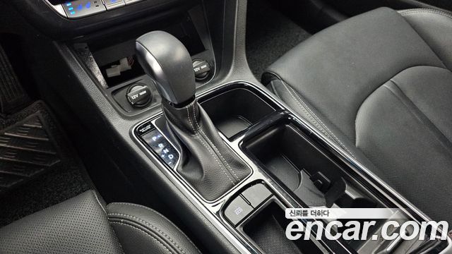 Hyundai Sonata 2023 — photo 12