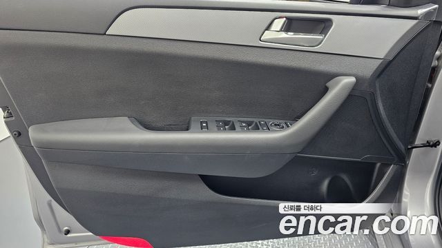 Hyundai Sonata 2023 — photo 14