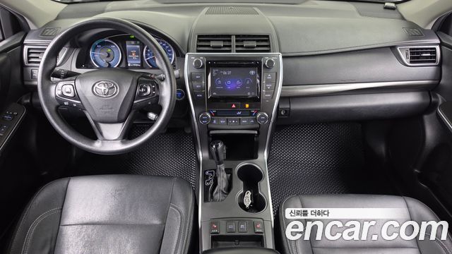 Toyota Camry 2016 — photo 7